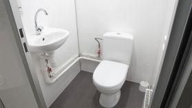 Teisaldatav topelt WC keraamiline valge