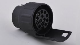 Adapter üleminek 13pin pistik->7pin pesa